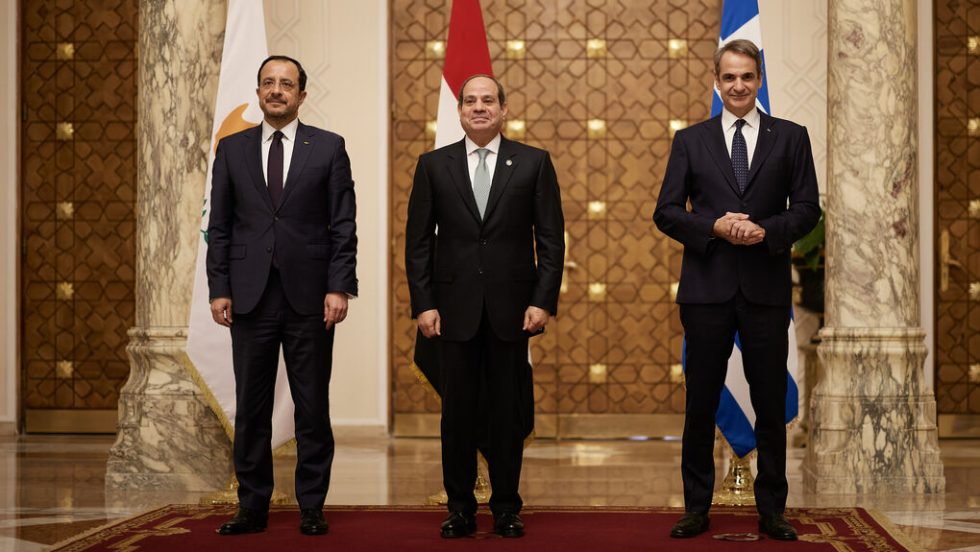 xristodoulakis - sisi - kyriakos